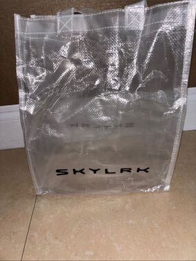 SKYLRK Clear Shimmer Tote Bag - Silver new York pop up Justin Bieber
